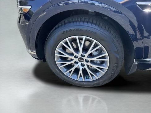 New 2026 Genesis GV80 2.5T RWD image 37