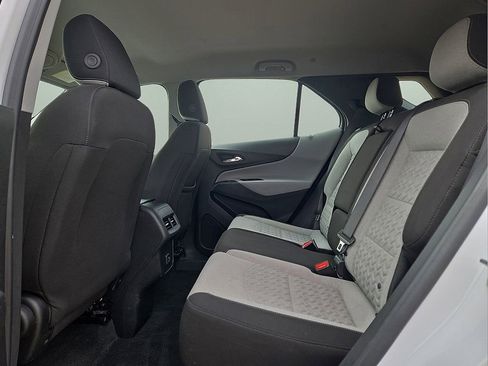 Used 2024 Chevrolet Equinox LS image 16