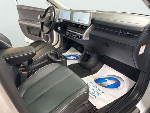 Certified 2023 Hyundai Ioniq 5 Limited w/ Cargo Package image 14
