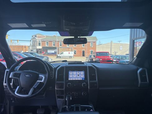 Used 2019 Ford F150 Lariat w/ Equipment Group 502A Luxury image 19