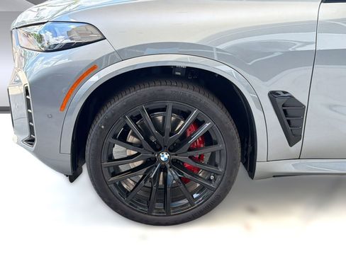 New 2026 BMW X5 xDrive40i w/ M Sport Package AWD/4WD image 12