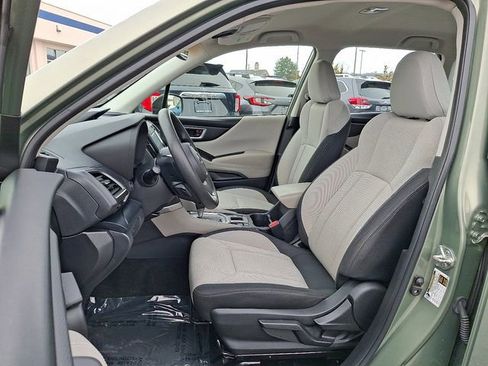 Used 2021 Subaru Forester image 13
