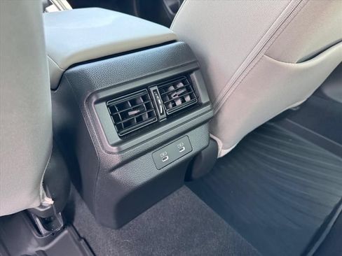 Used 2025 Honda Accord LX image 12