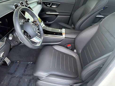 Certified 2026 Mercedes-Benz GLC 300 4MATIC image 5