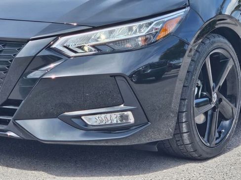 Used 2022 Nissan Sentra SR w/ Midnight Edition FWD image 10