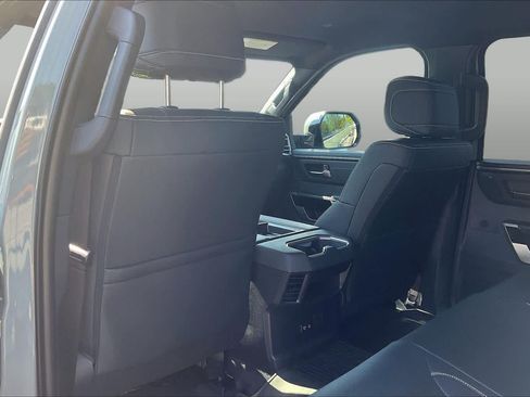 Used 2026 Toyota Tundra Limited AWD/4WD image 21