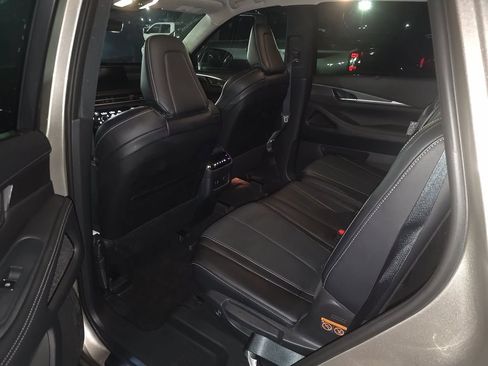 Certified 2024 INFINITI QX60 Luxe FWD image 18