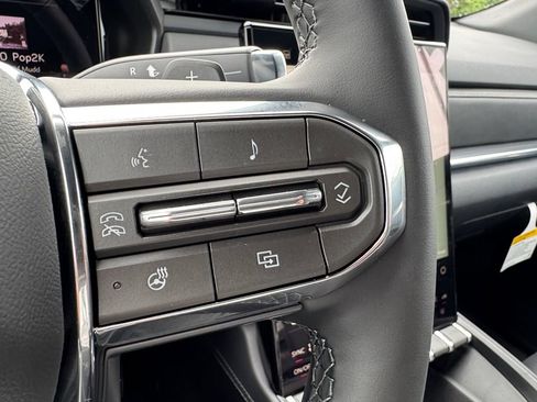 New 2027 GMC Terrain Elevation w/ Elevation Premium Package AWD/4WD image 14