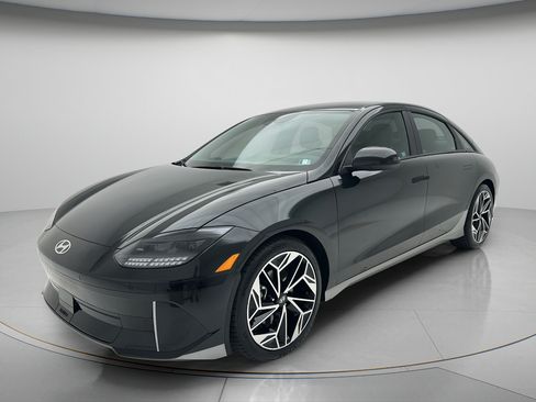 Used 2023 Hyundai Ioniq 6 SEL AWD/4WD image 6