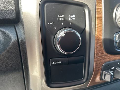 Used 2016 RAM 2500 Laramie image 23