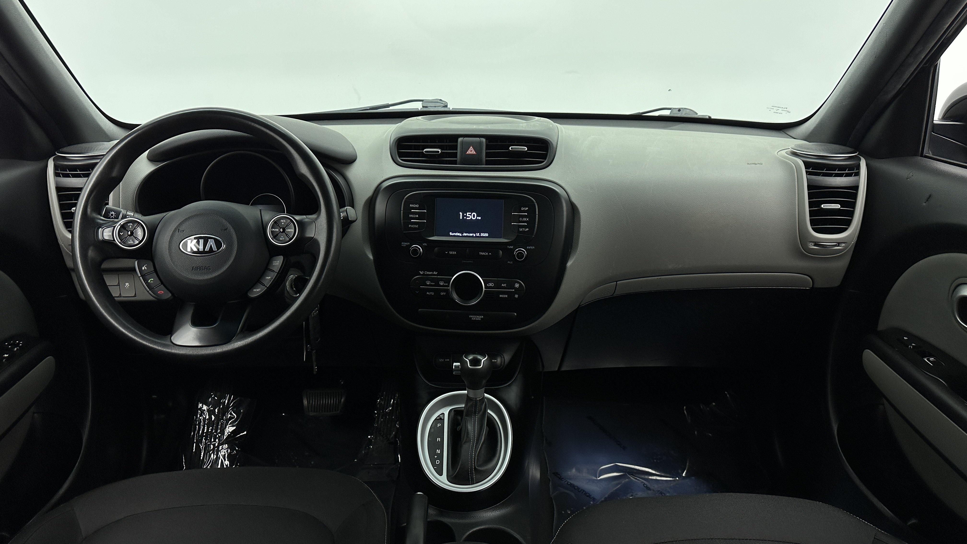 Used 2017 Kia Soul + FWD image 27