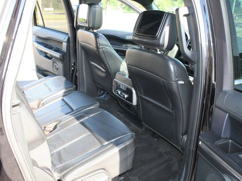 Used 2020 Ford Expedition Max XLT w/ Equipment Group 201A image 29