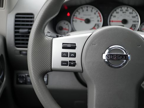 Used 2016 Nissan Frontier Desert Runner image 20