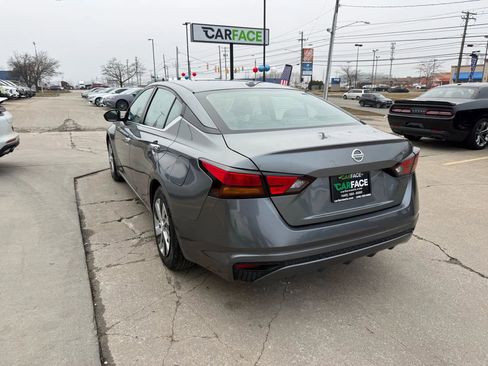 Used 2019 Nissan Altima 2.5 S image 9