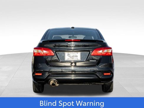 Used 2018 Nissan Sentra SR w/ Technology Package image 6