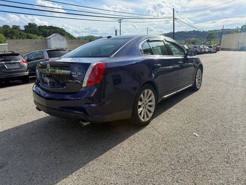 Used 2011 Lincoln MKS AWD w/ 102A Rapid Spec Order Code image 7