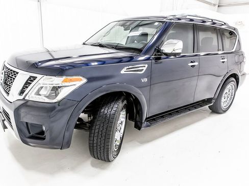 Used 2019 Nissan Armada Platinum w/ Captain's Chairs Package RWD image 2