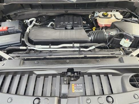 Used 2024 Chevrolet Silverado 1500 LT image 31