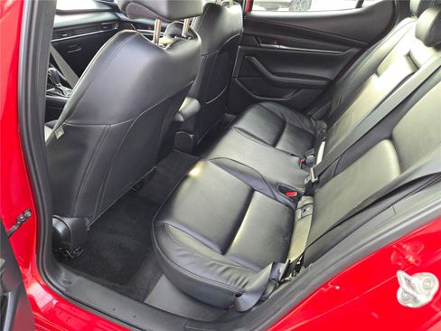 Used 2024 MAZDA MAZDA3 s image 20