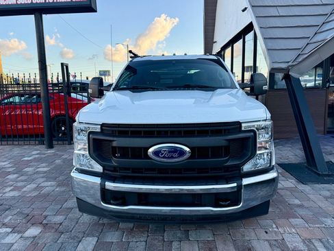Used 2020 Ford F350 XL w/ Power Equipment Group image 4