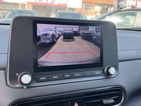 Certified 2023 Hyundai Kona SEL AWD/4WD image 29