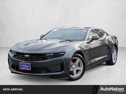 Used 2020 Chevrolet Camaro LT image 1