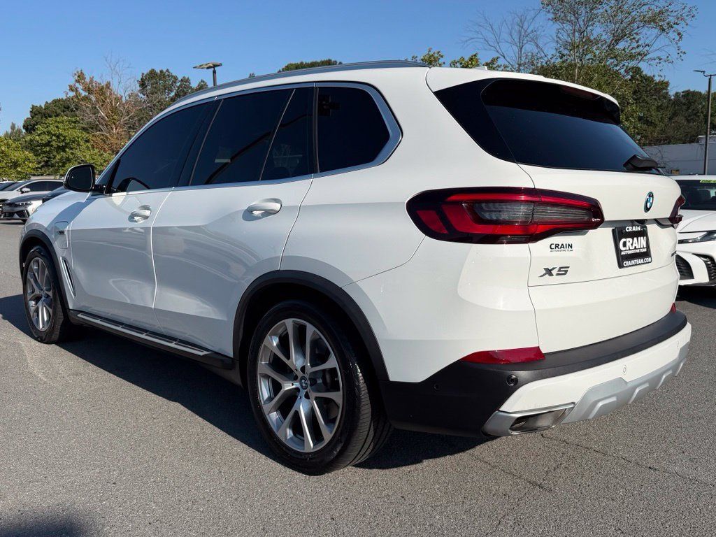 Used 2023 BMW X5 xDrive45e AWD/4WD image 5