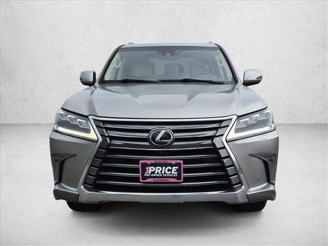 Used 2019 Lexus LX 570 4WD w/ Luxury Package image 2