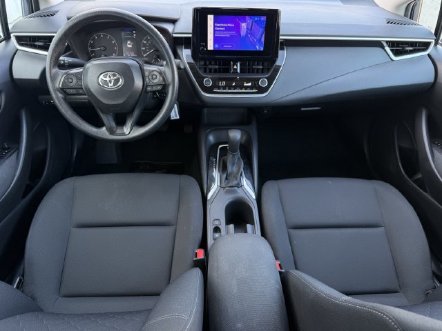 Used 2025 Toyota Corolla LE FWD image 12