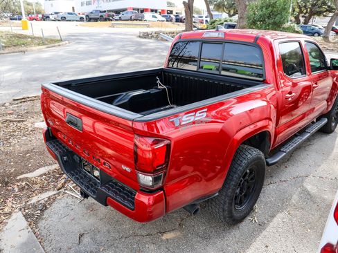 Certified 2023 Toyota Tacoma SR image 9