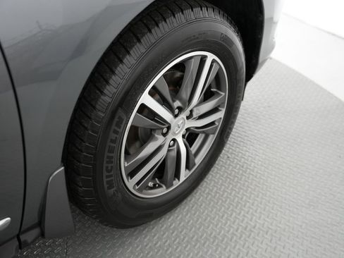 Used 2017 INFINITI QX60 AWD w/ Premium Plus Package image 64