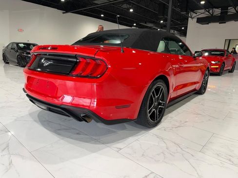 Used 2020 Ford Mustang Premium image 8