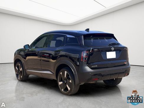Used 2025 Nissan Kicks SR w/ SR Premium Package FWD image 4