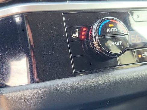 Certified 2024 Nissan Pathfinder SV AWD/4WD image 22
