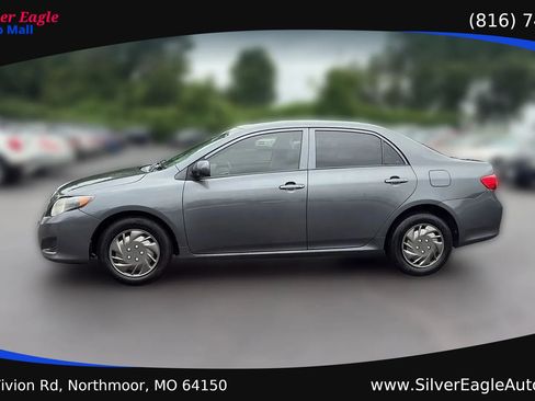 Used 2010 Toyota Corolla S FWD image 2