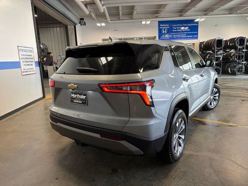 Used 2026 Chevrolet Equinox LT AWD/4WD image 5
