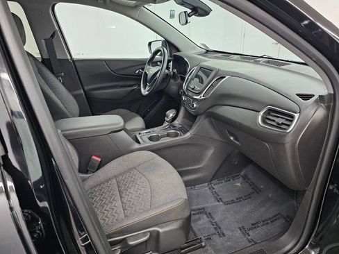Certified 2024 Chevrolet Equinox LT FWD image 22