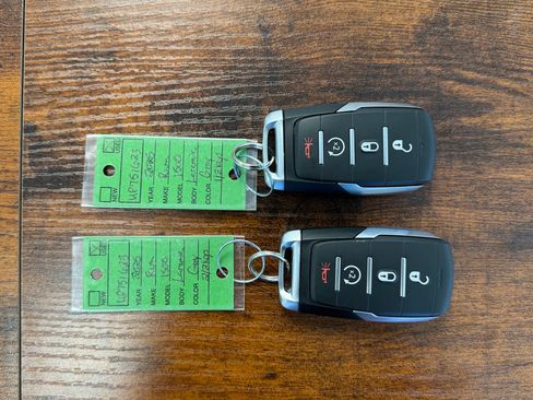 Used 2025 RAM 1500 Laramie AWD/4WD image 43