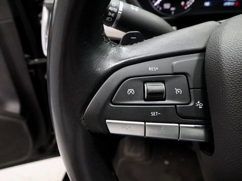 Used 2023 Cadillac XT4 Premium Luxury image 27