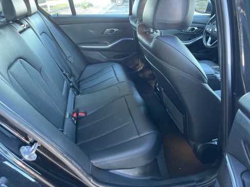 Used 2019 BMW 330i Sedan w/ Convenience Package image 14