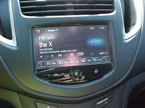 Used 2016 Chevrolet Trax LS w/ LPO, Protection Package AWD/4WD image 26