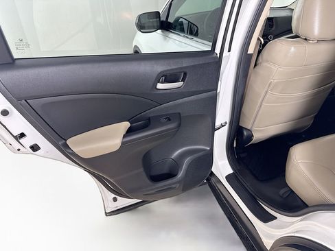 Used 2016 Honda CR-V SE image 19