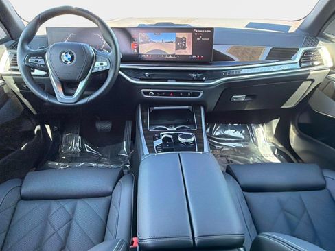 Used 2025 BMW X5 xDrive40i w/ Premium Essential Package AWD/4WD image 32