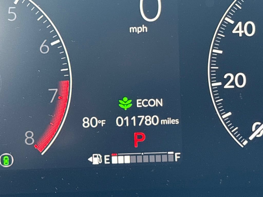 Certified 2025 Honda HR-V Sport image 17