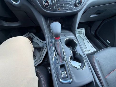 Certified 2023 Chevrolet Equinox RS w/ RS Leather Package AWD/4WD image 15
