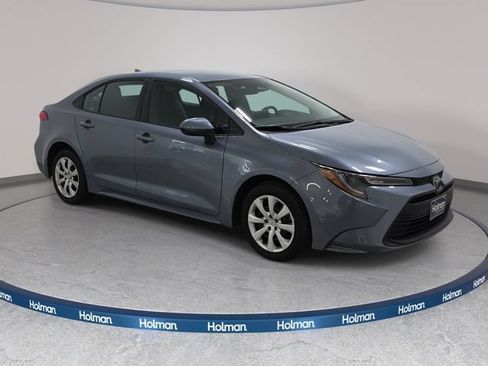 Certified 2025 Toyota Corolla LE FWD image 3
