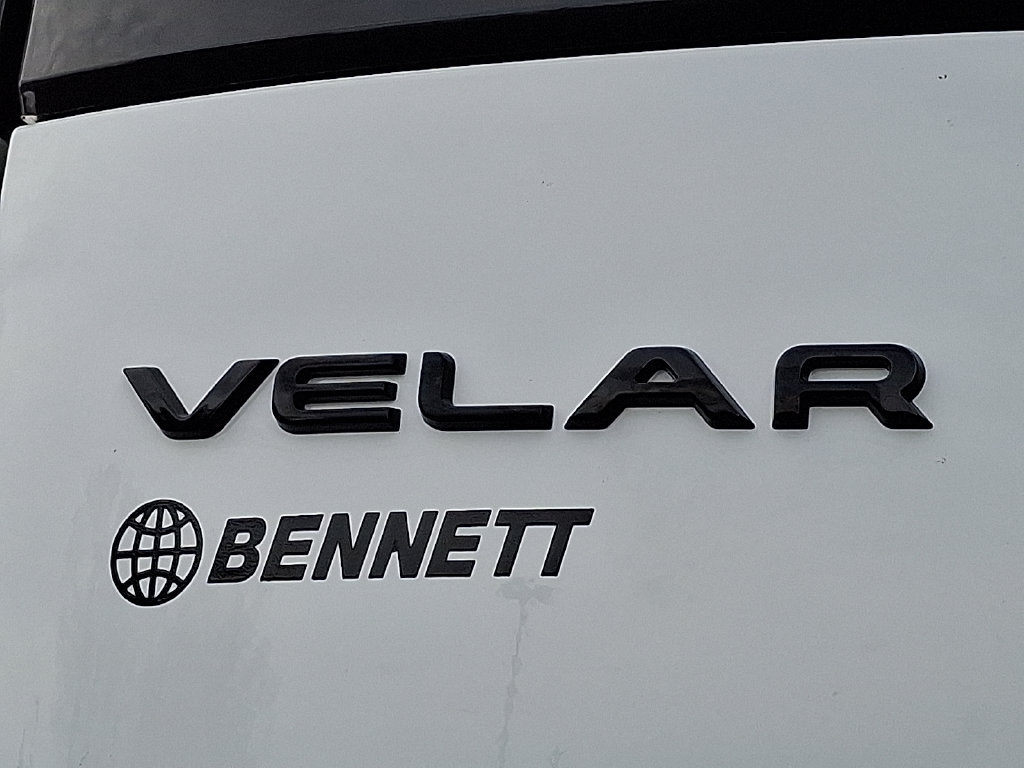 Used 2026 Land Rover Range Rover Velar Dynamic SE AWD/4WD image 19