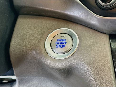 Used 2020 Hyundai Elantra Value Edition FWD image 21