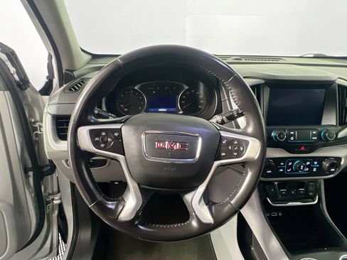 Used 2021 GMC Terrain SLE w/ Driver Convenience Package image 17