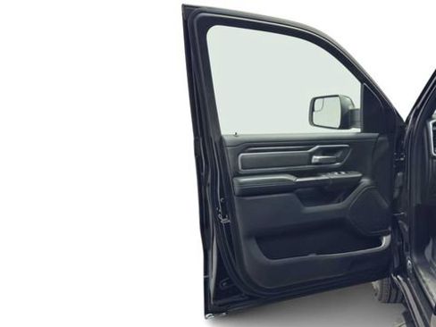 Used 2022 RAM 1500 Big Horn RWD image 10